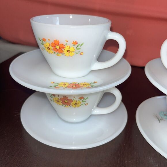 11pc ANCHOR HOCKING FIRE KING  CUPS & SAUCERS Boutonnière Tea Rose Bonnie Blue - Picture 3 of 9
